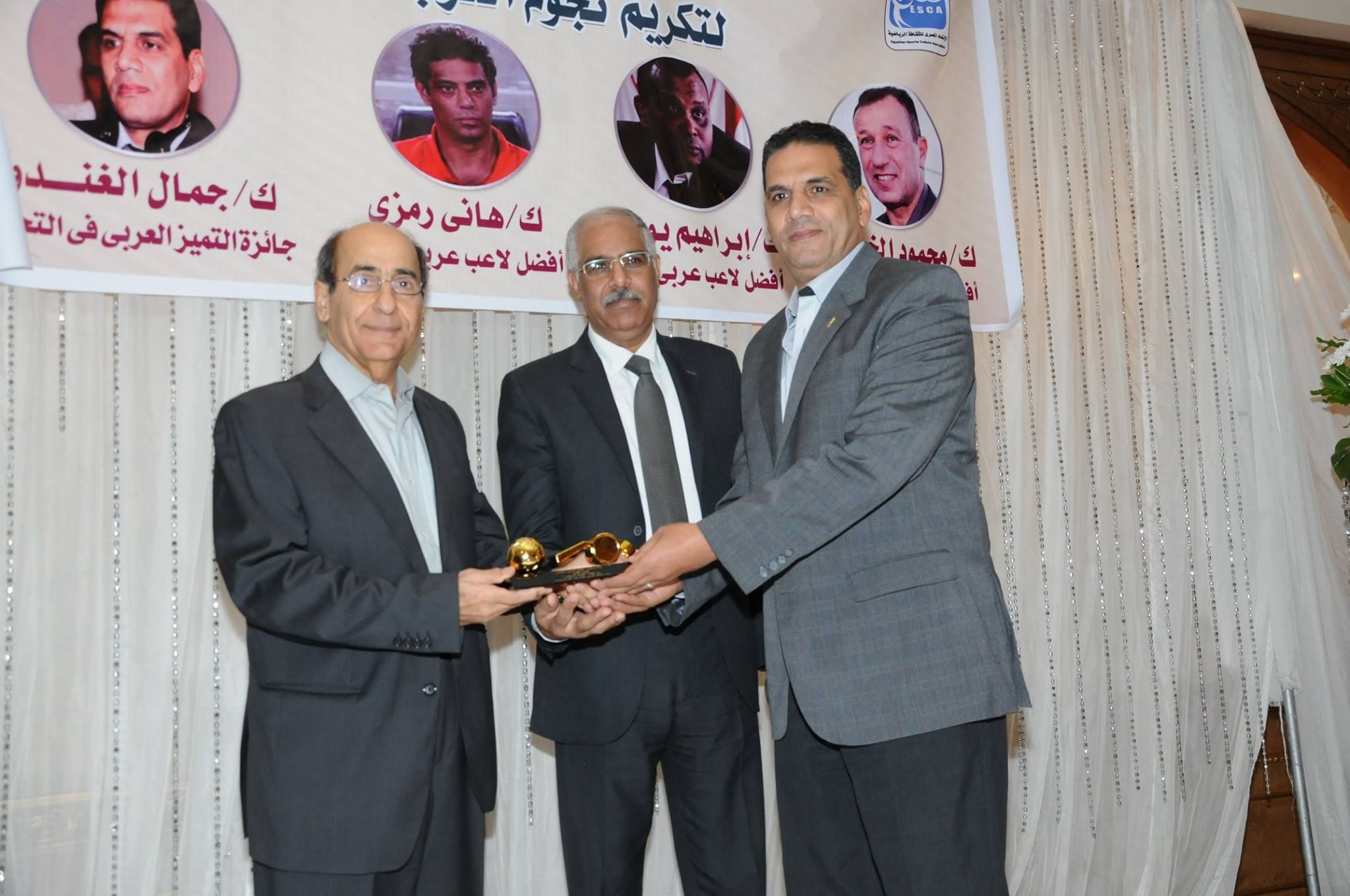 12240251_10206992737270443_259679958762535026_o