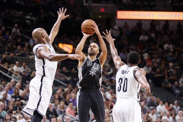 2015-10-31t005450z_1218101733_nocid_rtrmadp_3_nba-brooklyn-nets-at-san-antonio-spurs_reuters