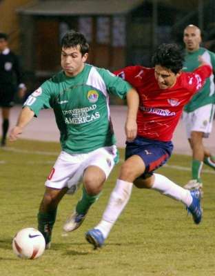 كارلوس فيلانويفا صاحب هدف الفوز