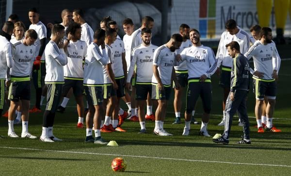 2015-11-20t105648z_1966589356_gf20000067061_rtrmadp_3_soccer-spain-clasico_reuters