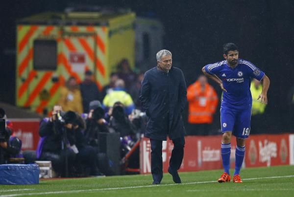 2015-10-27t201824z_88978704_mt1aci14130196_rtrmadp_3_soc_reuters