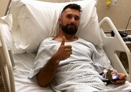 untitledrt7utyjhhguyjy