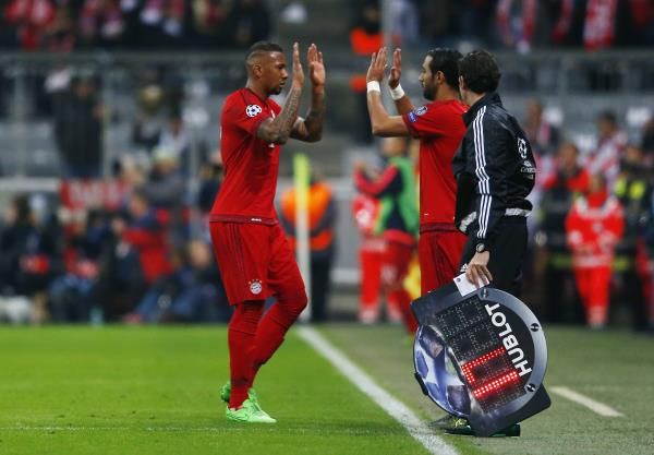 2015-11-04t211201z_89673121_mt1aci14153401_rtrmadp_3_soc_reuters