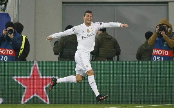 2015-11-25t202158z_1548256136_gf20000073804_rtrmadp_3_soccer-champions-sha-mad_reuters