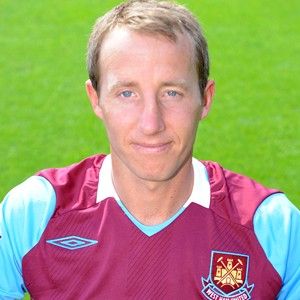 لــي بـويــــر