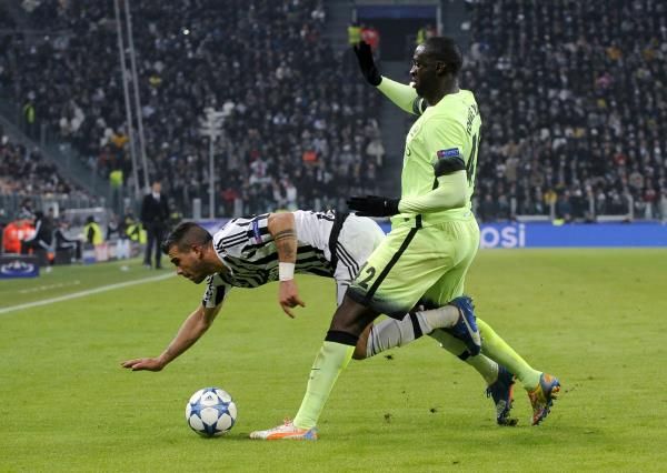 2015-11-25t212955z_1113453096_gf20000073917_rtrmadp_3_soccer-champions-juv-mci_reuters