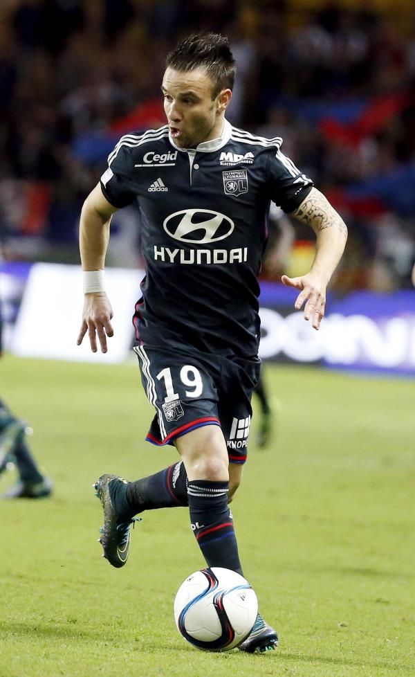 2015-10-16t215633z_1030672302_gf10000247692_rtrmadp_3_soccer-france_reuters