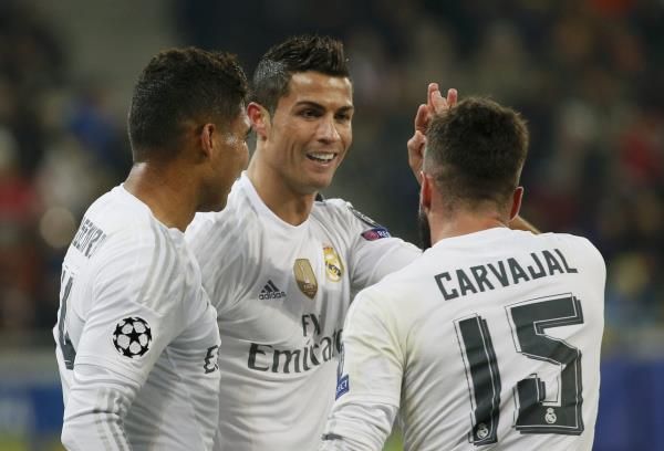 2015-11-25t220132z_1399876668_lr1ebbp1p6a0v_rtrmadp_3_soccer-champions-sha-mad_reuters