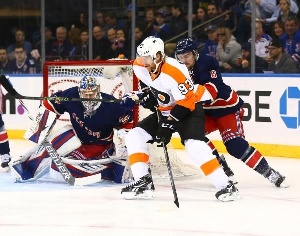 2015-11-28t212450z_1093573664_nocid_rtrmadp_3_nhl-philadelphia-flyers-at-new-york-rangers_reuters