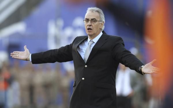 2012-07-08t231415z_436580601_gm1e8790k0001_rtrmadp_3_soccer-latam_reuters