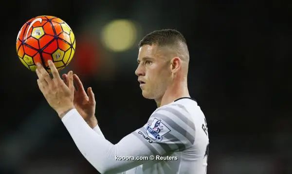 ?i=reuters%2f2015-11-07%2f2015-11-07t172346z_89918626_mt1aci14159562_rtrmadp_3_soccer-england-whu-eve_reuters