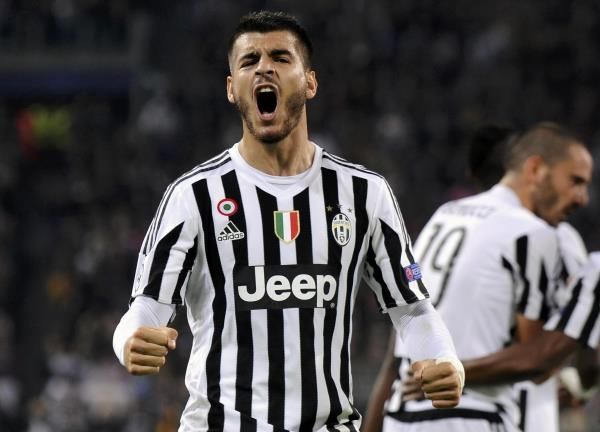2015-09-30t193447z_65888468_lr1eb9u1idpdq_rtrmadp_3_soccer-champions-juv-sev_reuters