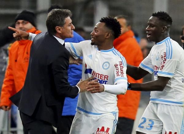 2015-11-29t215301z_1051591584_gf20000079110_rtrmadp_3_soccer-france_reuters