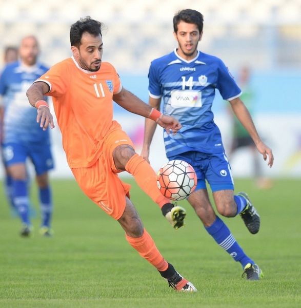 جانب من مباراة كاظمة والشباب