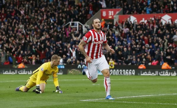 2015-12-05t130330z_92322210_mt1aci14210326_rtrmadp_3_soccer-england-stk-mci_reuters