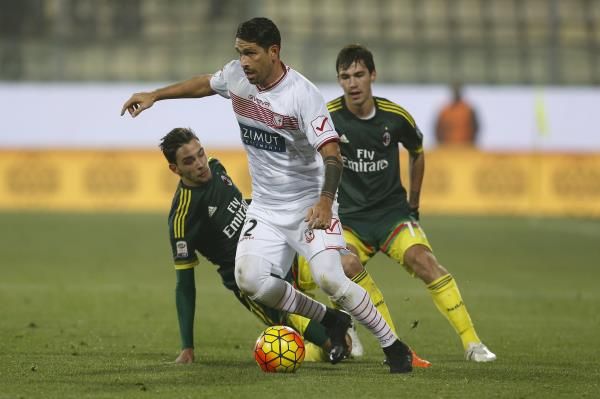 2015-12-06t212755z_1631925523_gf10000256895_rtrmadp_3_soccer-italy_reuters