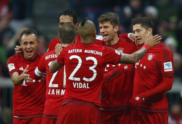 2015-11-28t151424z_952387272_lr1ebbs16bpbh_rtrmadp_3_soccer-germany_reuters