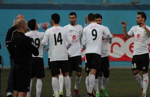 فرحة لاعبي شباب الخليل 