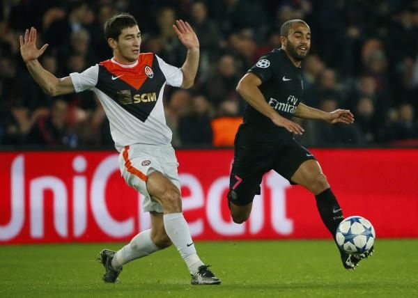 2015-12-08t200933z_614913344_lr1ebc81jzn3a_rtrmadp_3_soccer-champions-psg-sha_reuters