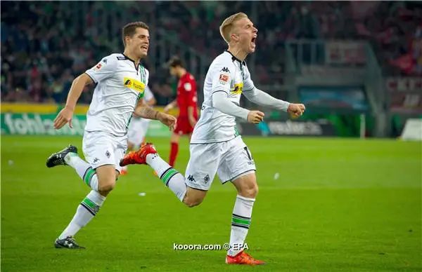 ?i=albums%2fmatches%2f1441597%2f2015-12-05-05055667_epa