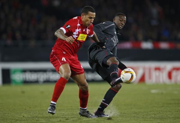 2015-12-10t194115z_92778075_mt1aci14216785_rtrmadp_3_soc_reuters