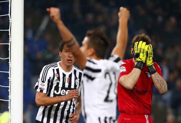 2015-12-04t201944z_104270469_gf10000254834_rtrmadp_3_soccer-italy_reuters
