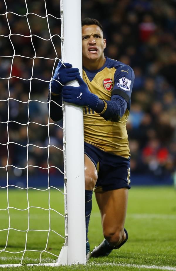 2015-11-21t165138z_91126298_mt1aci14194137_rtrmadp_3_soccer-england-wba-ars_reuters