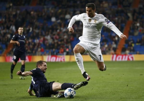 2015-12-08t213434z_830279984_lr1ebc81nxb8q_rtrmadp_3_soccer-champions-mad-mal_reuters