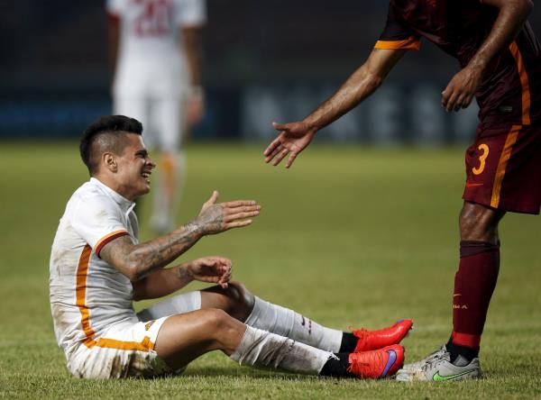 2015-07-25t145341z_1065139385_gf10000169531_rtrmadp_3_soccer-indonesia-roma_reuters