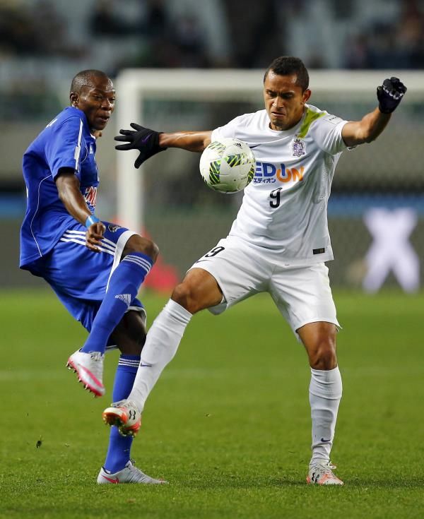 2015-12-13t110355z_1330637889_gf10000264371_rtrmadp_3_soccer-club_reuters