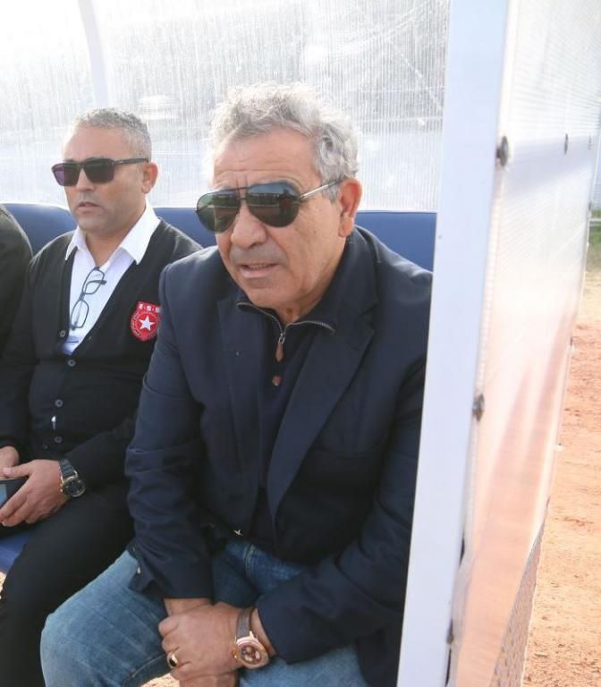 فوزي البنزرتي صحبة مساعده رضا الجدي