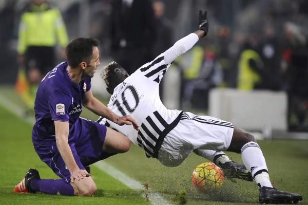 2015-12-13t204311z_1833990060_lr2ebcd1ljoia_rtrmadp_3_soccer-italy_reuters