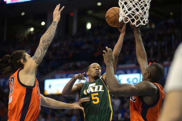 2015-12-14t033646z_2029763799_nocid_rtrmadp_3_nba-utah-jazz-at-oklahoma-city-thunder_reuters