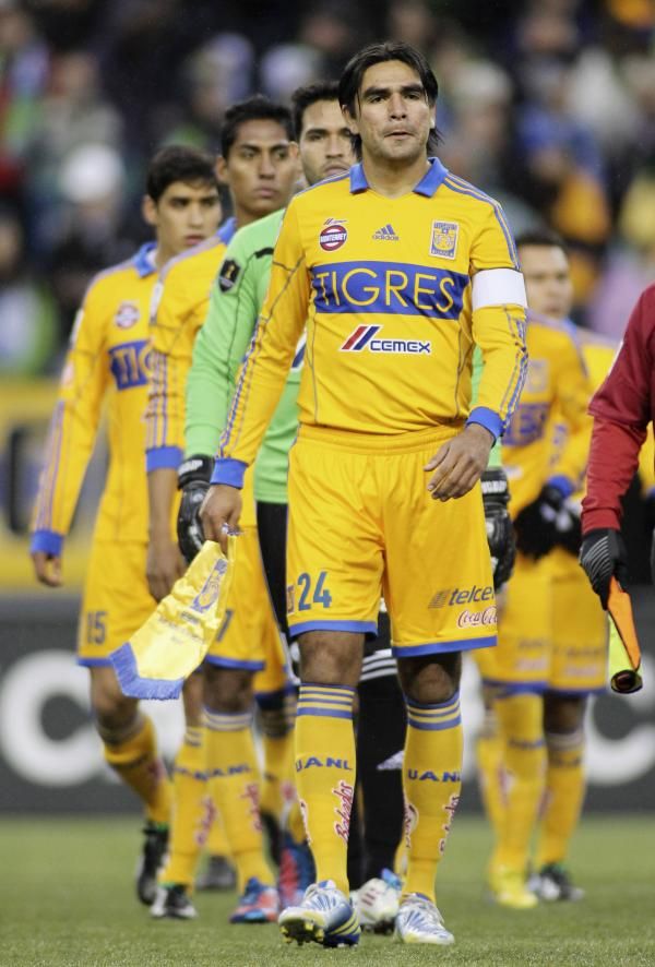 2013-03-13t055052z_1669325465_gm1e93d12co01_rtrmadp_3_soccer-mls_reuters