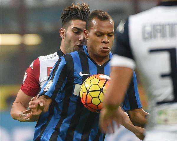 2015-12-15-05070471_epa