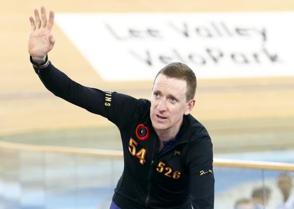2015-06-07t192204z_550751697_gf10000120159_rtrmadp_3_cycling-hour-wiggins_reuters