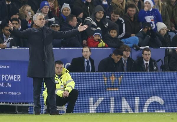 2015-12-14t215920z_93131960_mt1aci14223017_rtrmadp_3_soccer-england-lei-che_reuters