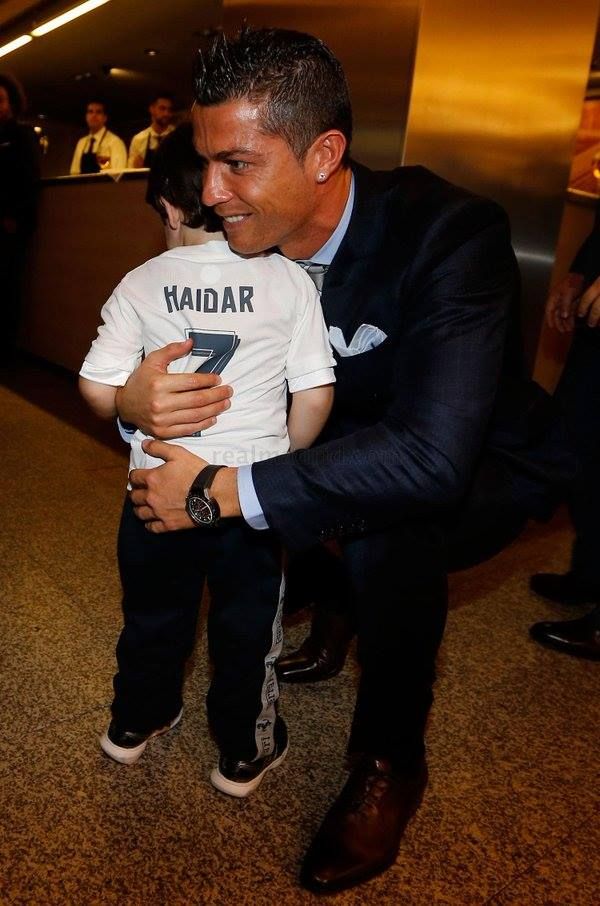 12369047_1106041402741738_8888690039474628370_n