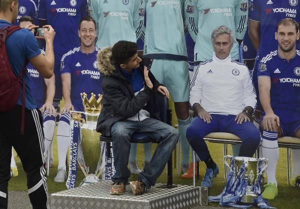 2015-12-18t154108z_43090617_lr2ebci17k9iq_rtrmadp_3_soccer-chelsea_reuters