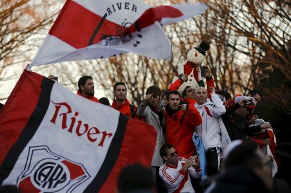 2015-12-19t075731z_477372343_gf10000271080_rtrmadp_3_soccer-club_reuters