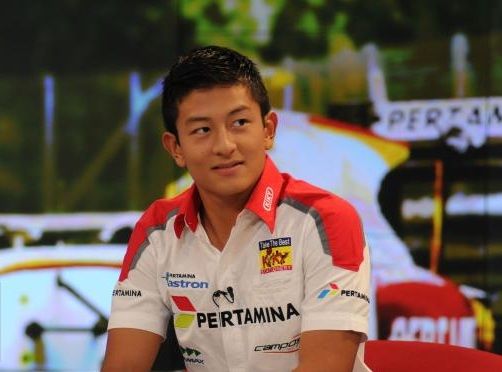 085508100_1438368520-20150731-kunjungan_pembalap_gp2-jakarta-rio_haryaccnto_7