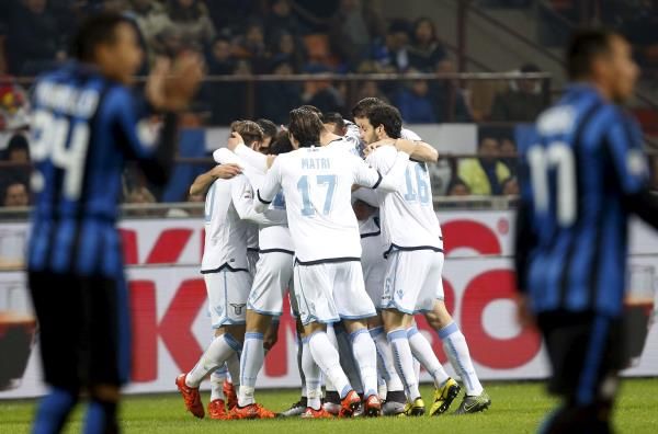 2015-12-20t200930z_1315302059_gf10000272378_rtrmadp_3_soccer-italy_reuters