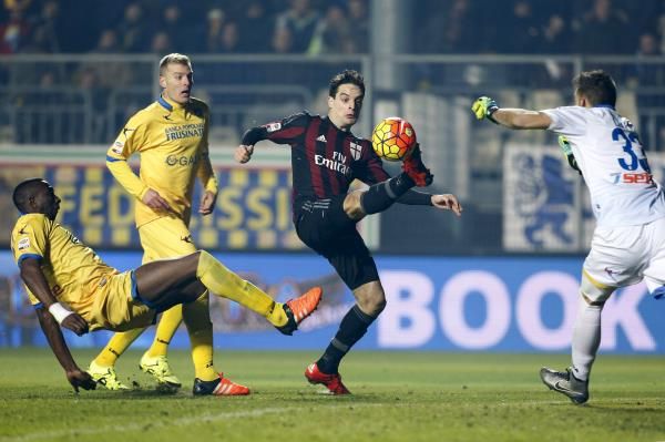 2015-12-20t184302z_2117739995_gf10000272318_rtrmadp_3_soccer-italy_reuters