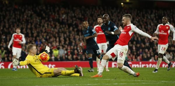 2015-12-21t211759z_93734279_mt1aci14229603_rtrmadp_3_soccer-england-ars-mci_reuters