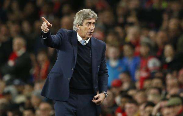 2015-12-21t203339z_93731619_mt1aci14229514_rtrmadp_3_soccer-england-ars-mci_reuters