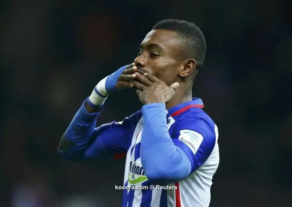 ?i=albums%2fmatches%2f1441621%2f2015-12-20t155342z_2046749338_lr1ebck18577i_rtrmadp_3_soccer-germany_reuters