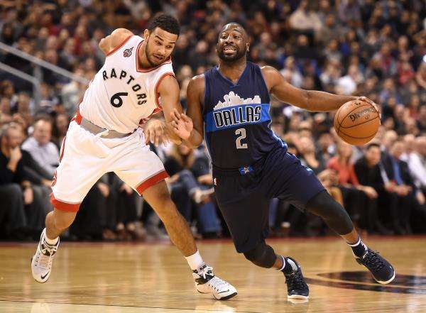 2015-12-23t044819z_440134987_nocid_rtrmadp_3_nba-dallas-mavericks-at-toronto-raptors_reuters