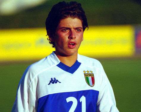 diego-armando-sinagra-maradona-foto_lrzima20151223_0059_11