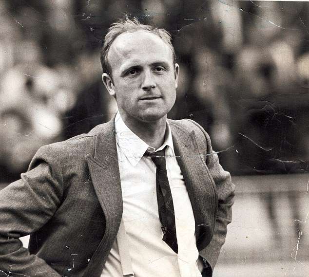 00cf199800000190-0-image-a-31_1450891252103