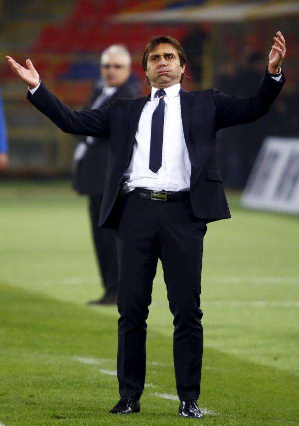 2015-11-17t213233z_269898168_gf20000063742_rtrmadp_3_soccer-italy_reuters